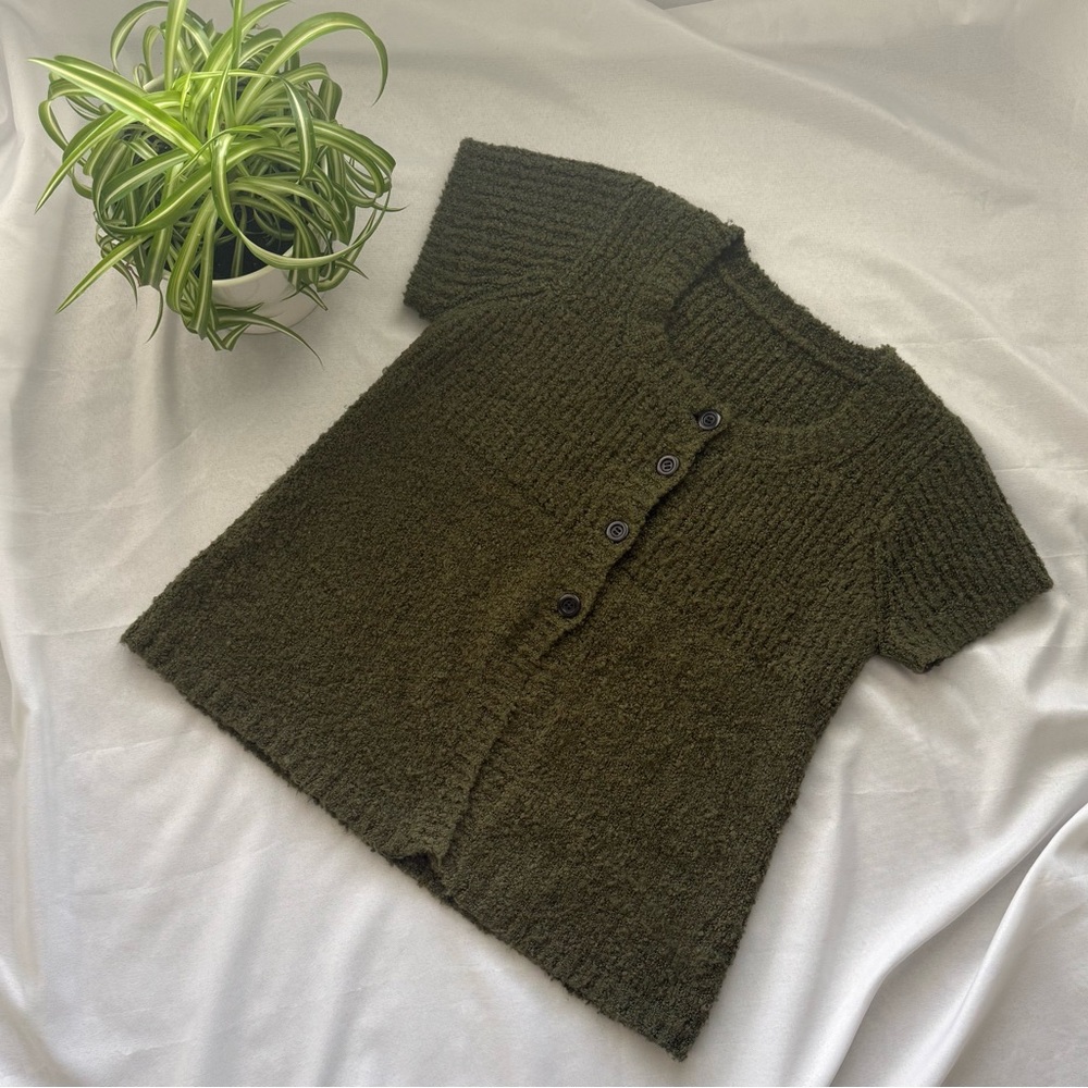 Olive Green Short Sleeve Cardigan, unknown brand, size medium